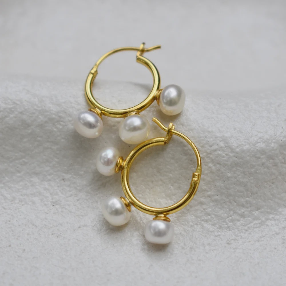 Manon Hoops