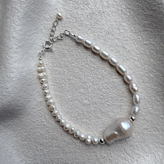 Mia Bracelet