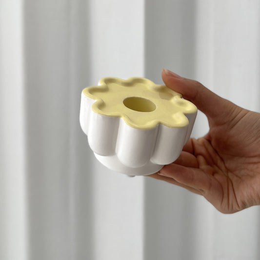 Groovy Flower Candle Holder - White/Yellow CLICK & COLLECT ONLY