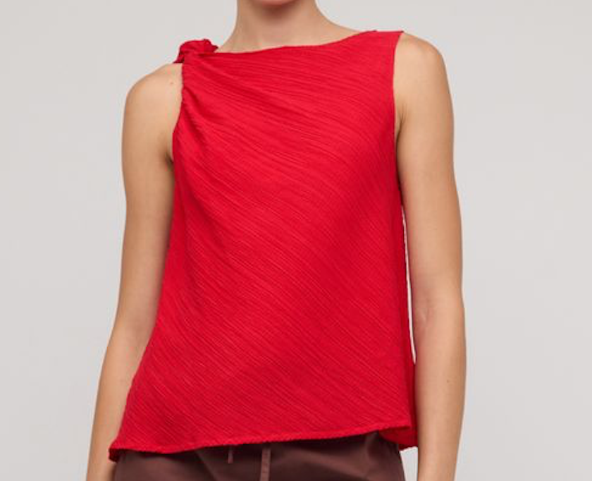 Amira Twist Top