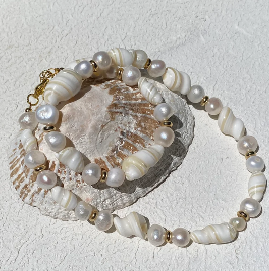 Martine Shell Necklace