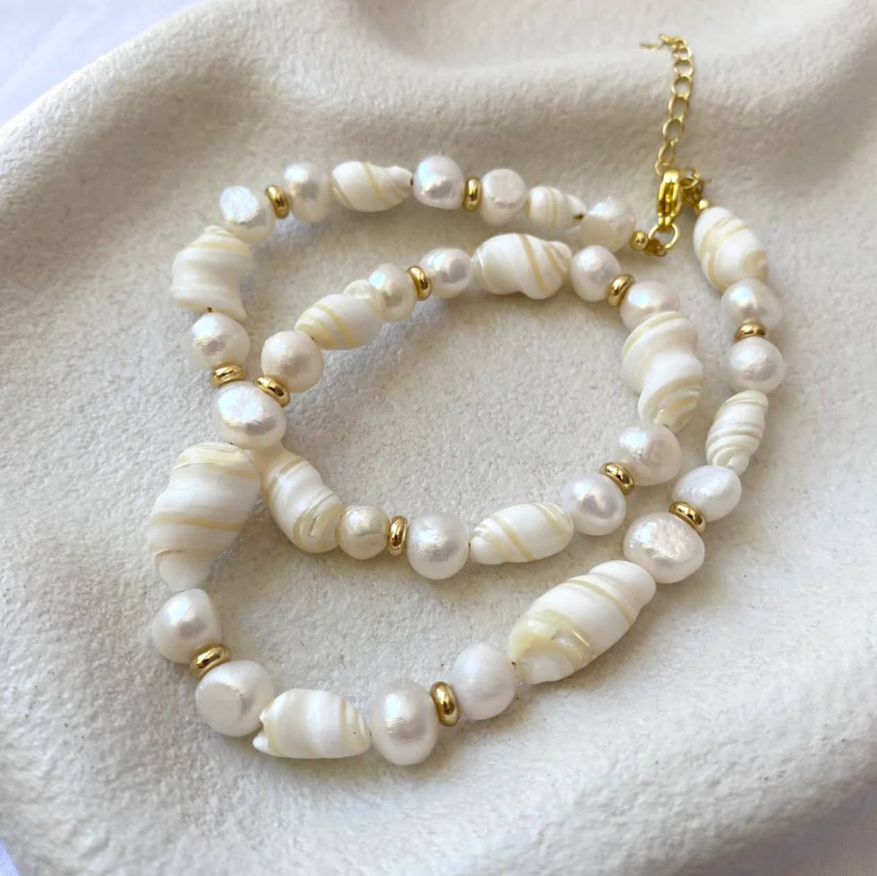 Martine Shell Necklace