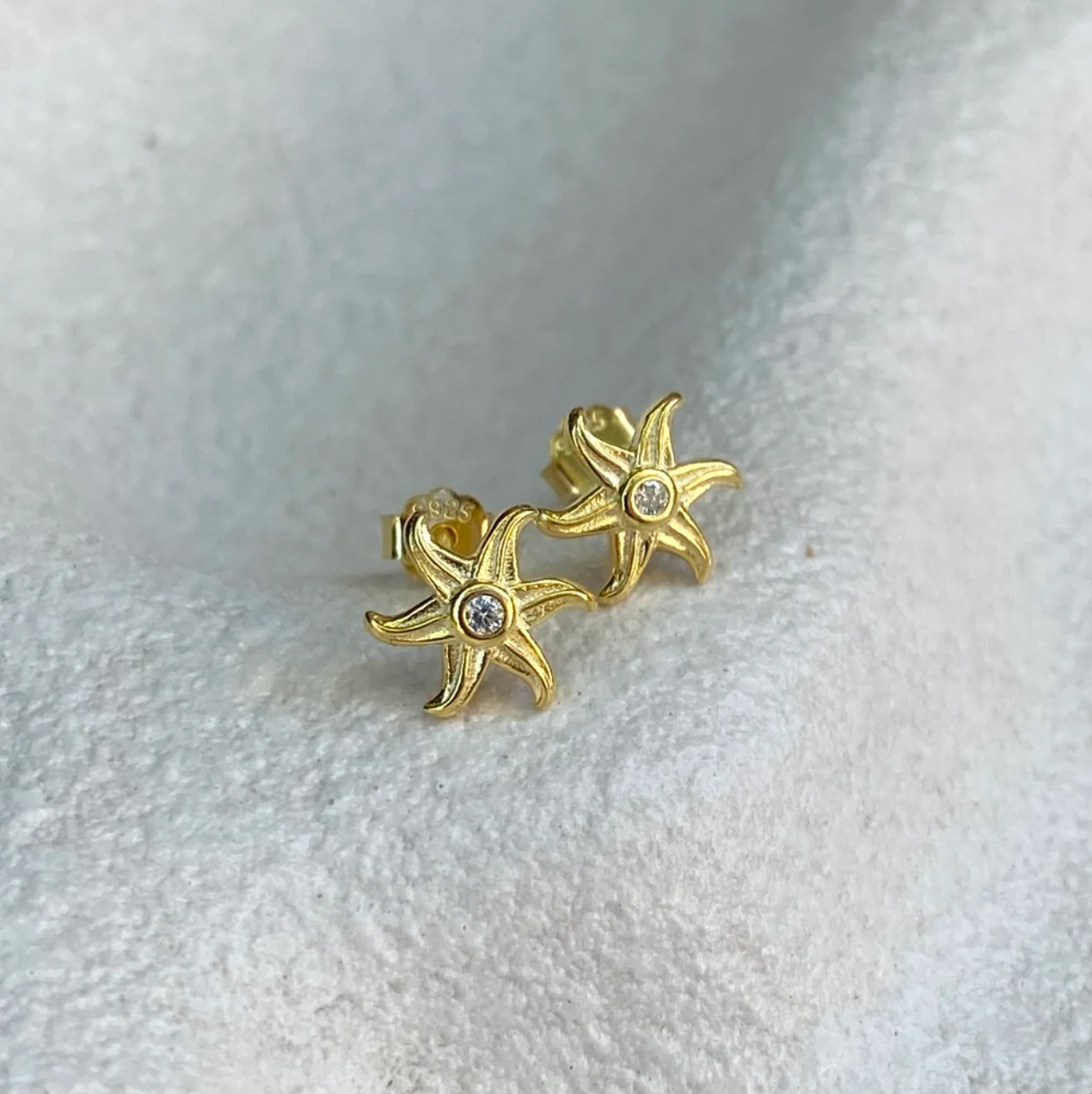 Zig Studs