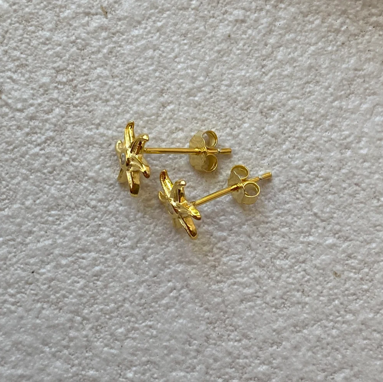 Zig Studs