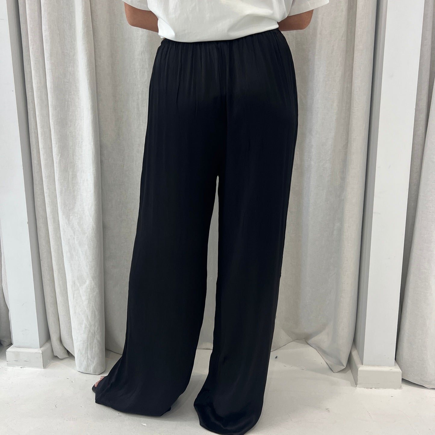 Hera Pant- Black