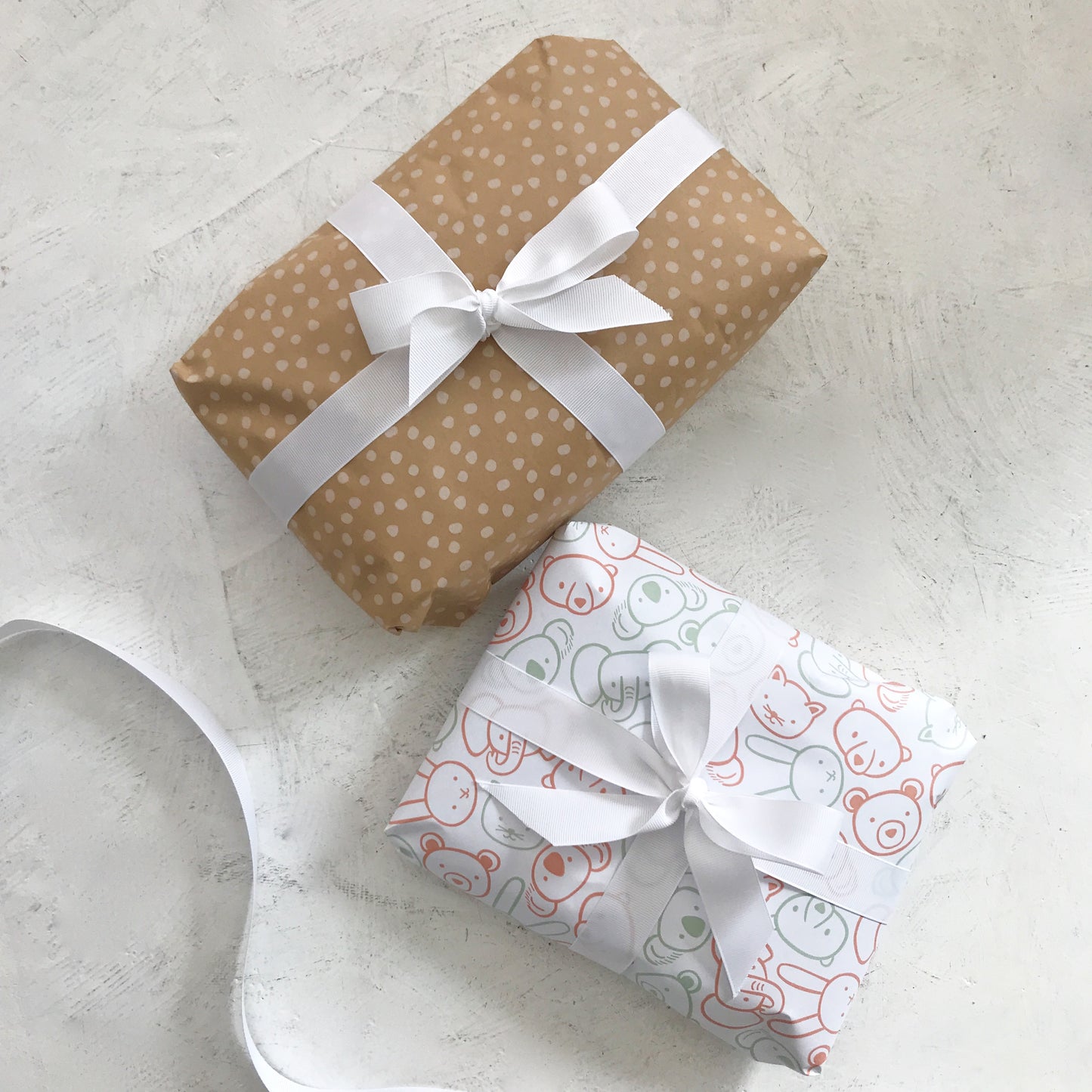 GIFT WRAPPING