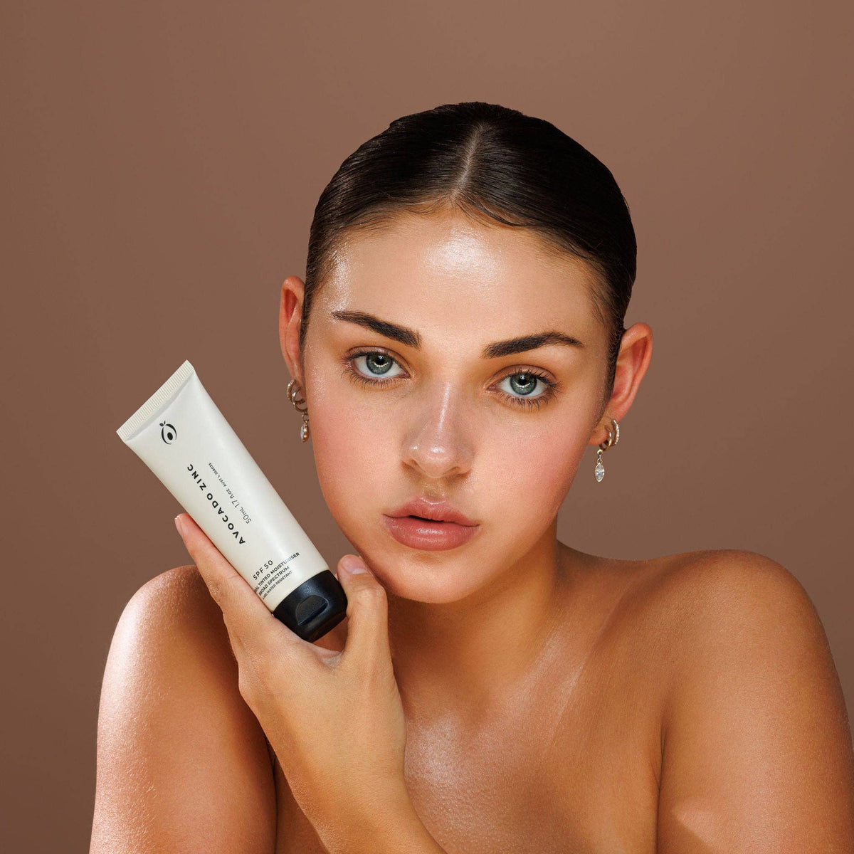 SPF 50 Natural Tinted Moisturiser: Medium-Dark