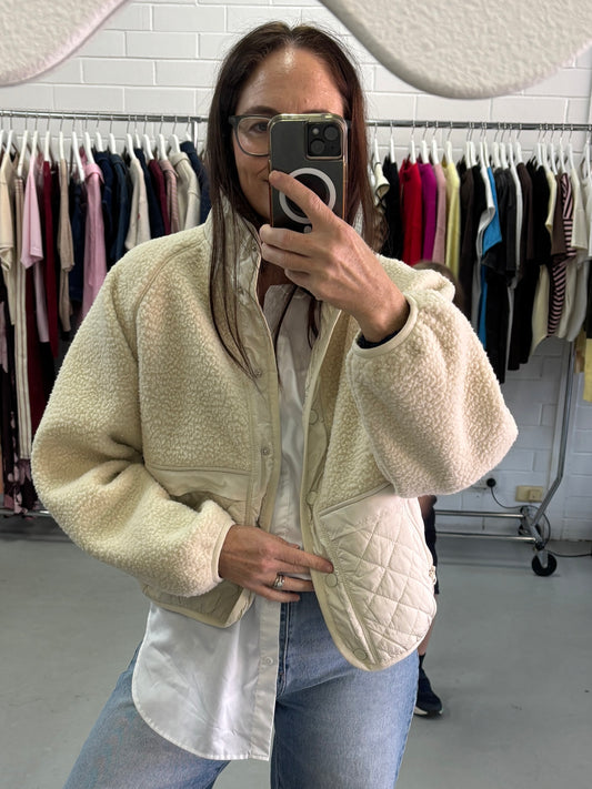 Mon Sherpa Jacket