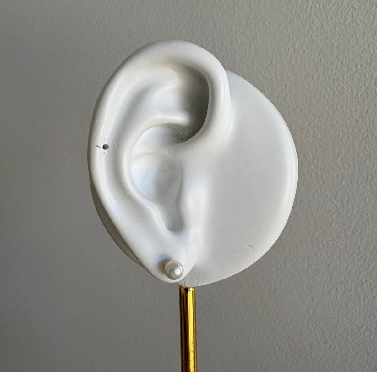 Pearl Studs Small
