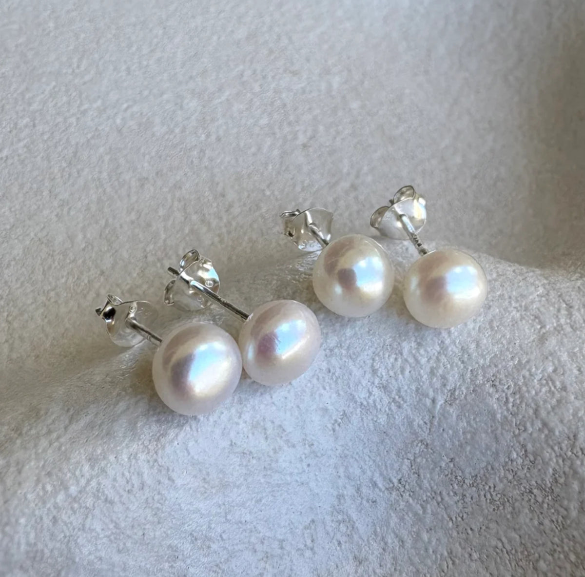 Pearl Studs Large