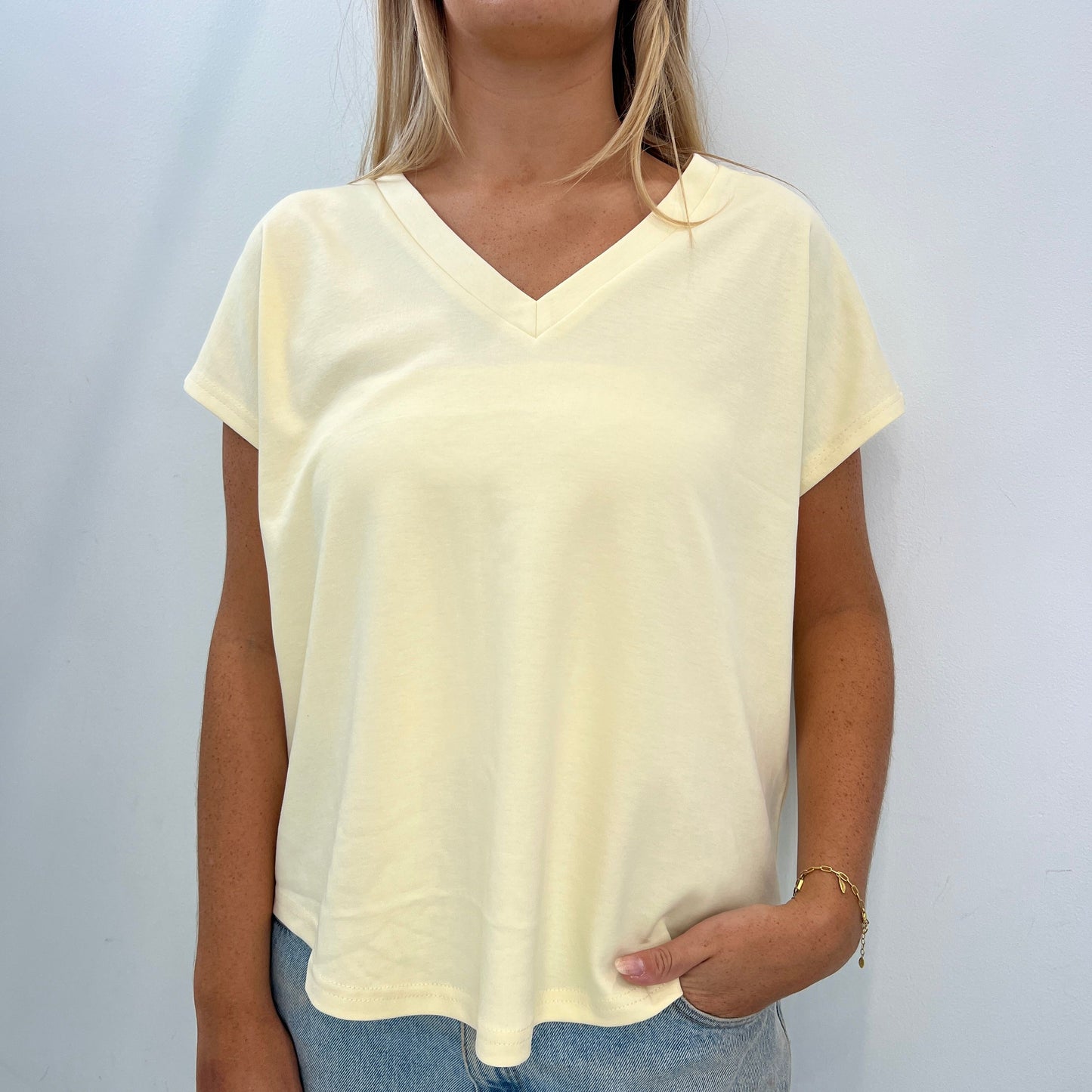 Sarah V-neck Tee