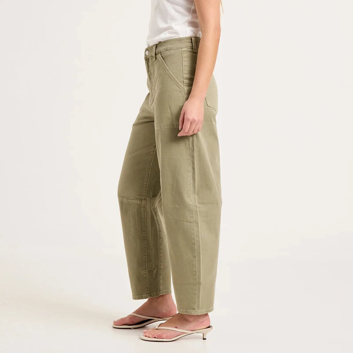 Gigi Barrel Jean - Olive