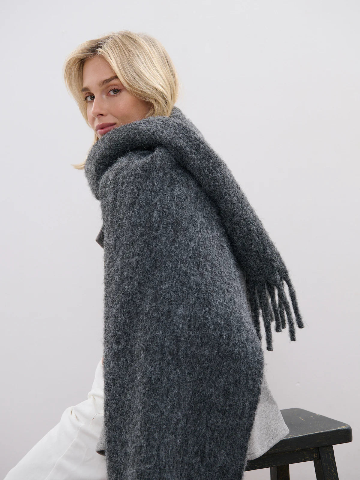 Betty Scarf - Charcoal