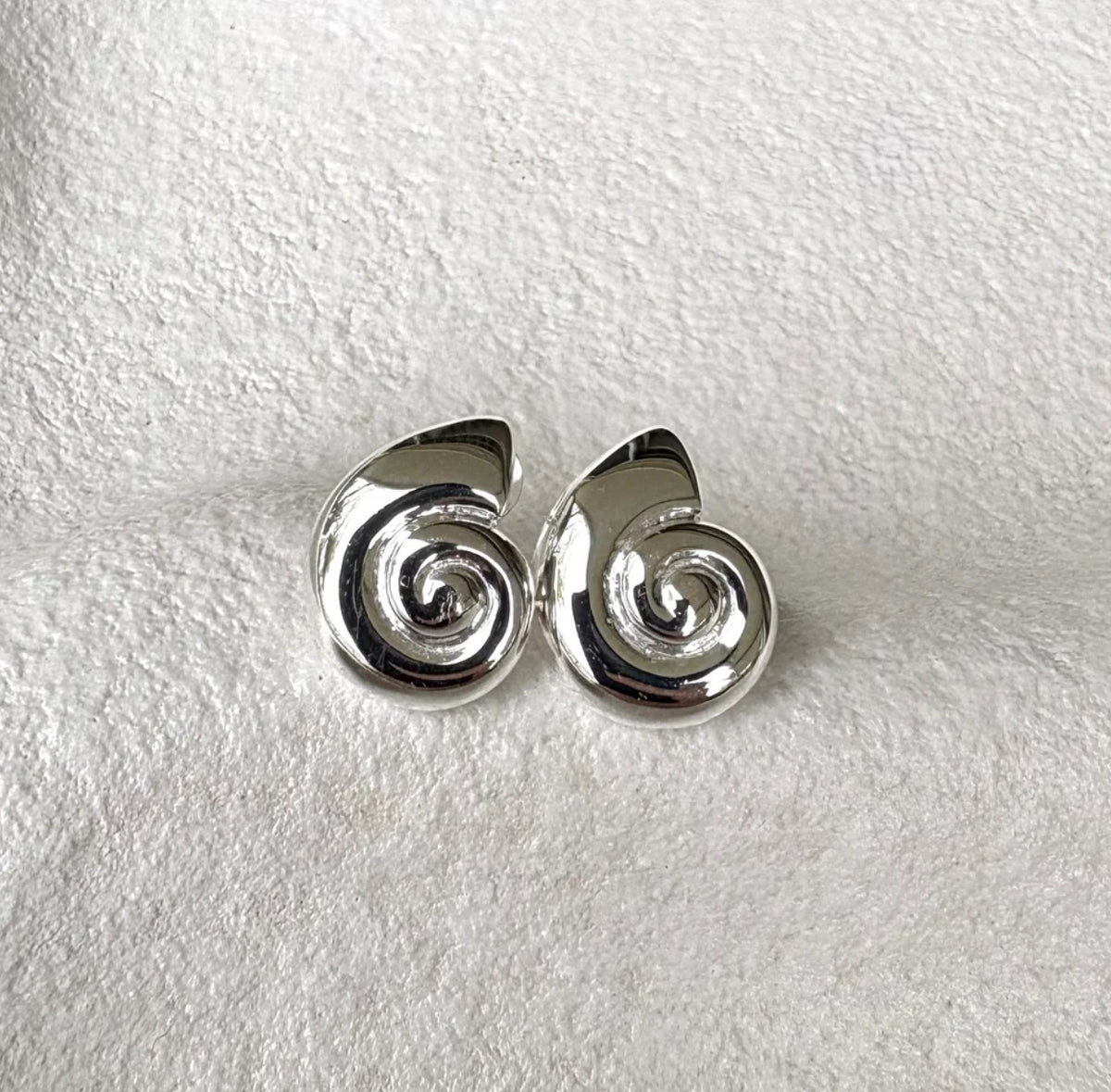 Spiral Studs Silver