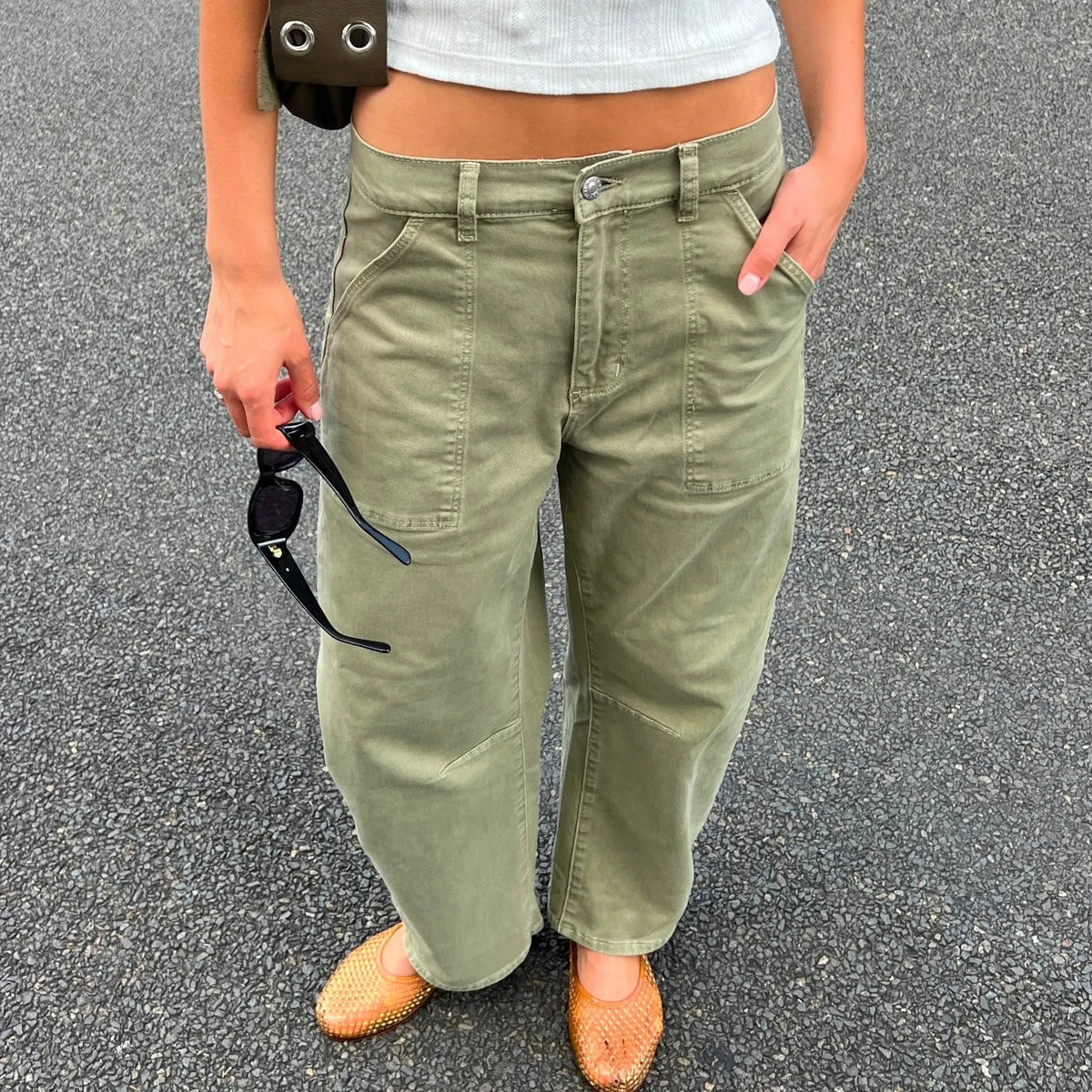 Gigi Barrel Jean - Olive
