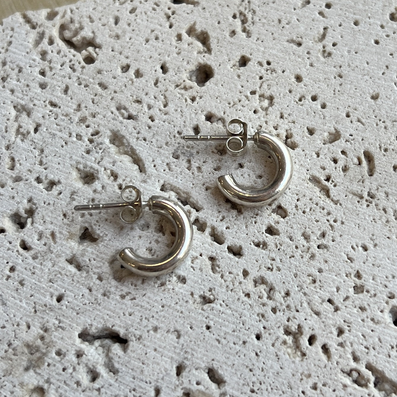 Mini Odette Hoops