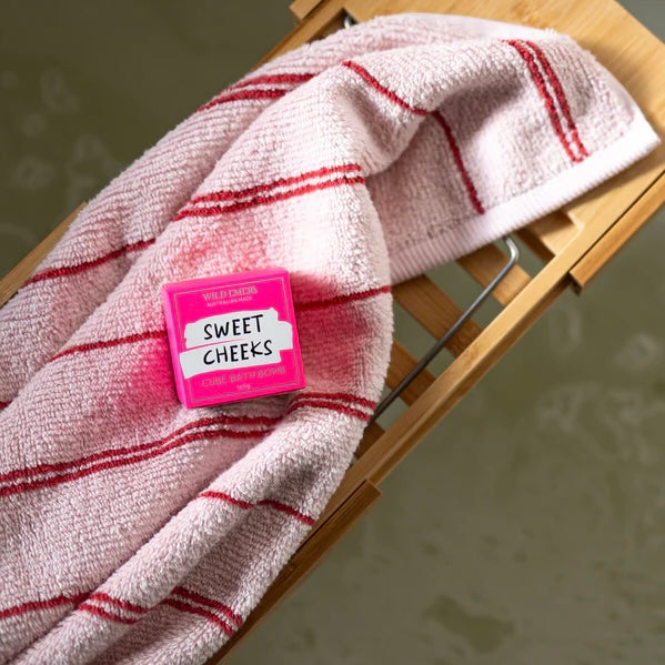 Sweet Cheeks Bath Bomb