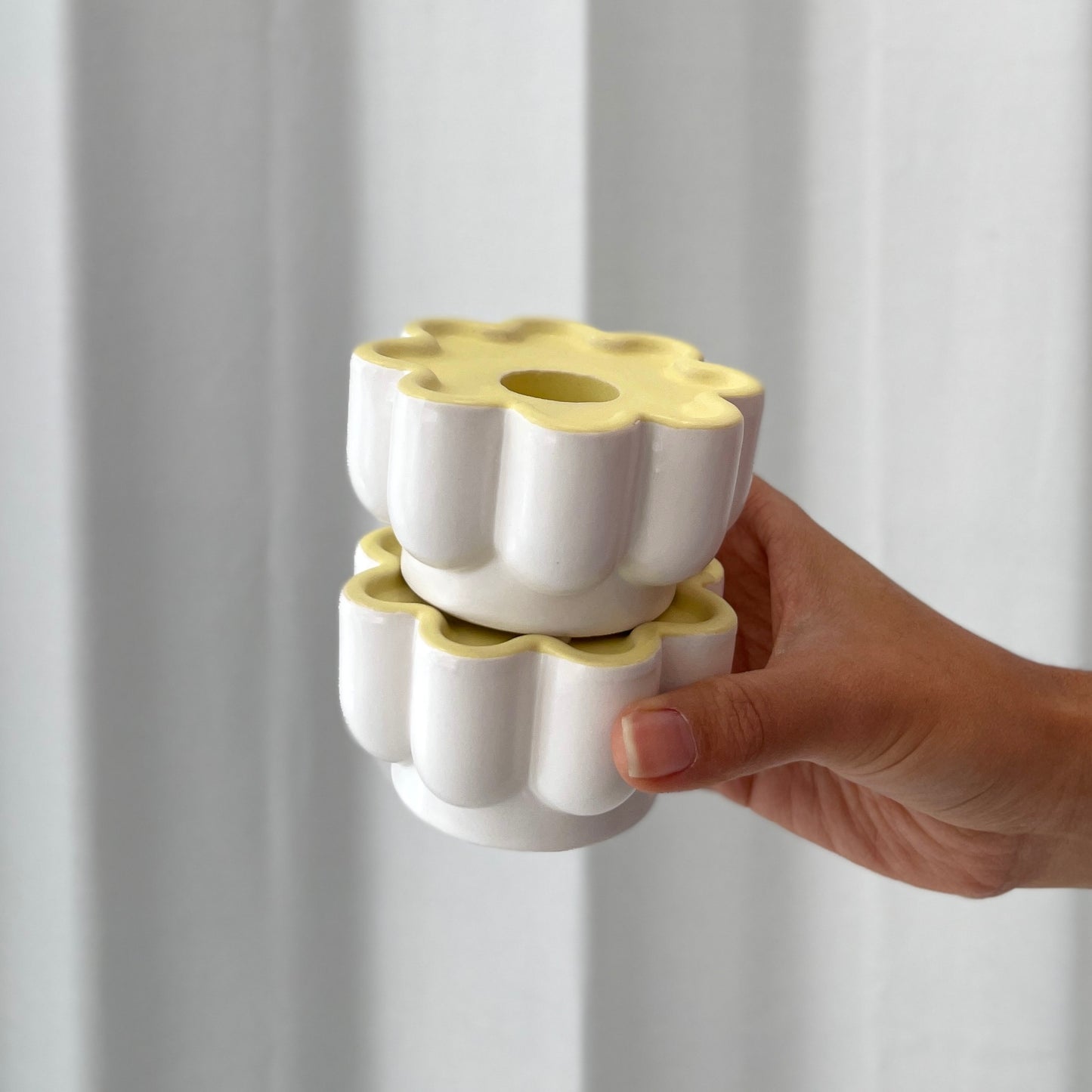 Groovy Flower Candle Holder - White/Yellow CLICK & COLLECT ONLY