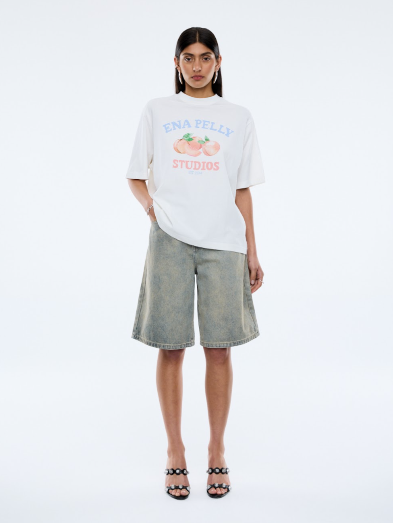 Peaches Tee